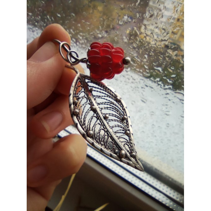 Silver filigree raspberry necklace lampwork
