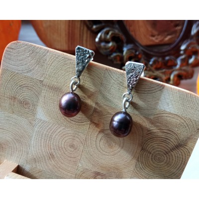 Silver black pearl earrings