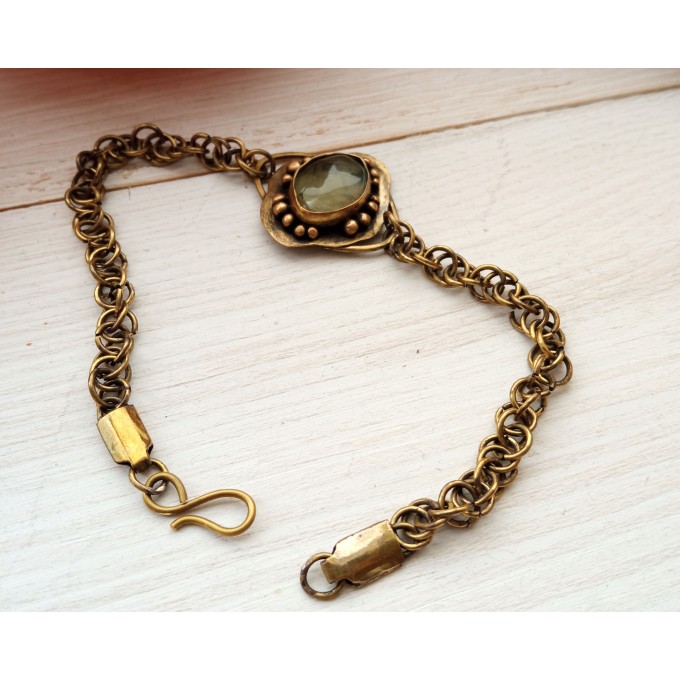 Brass bracelet with phrenite