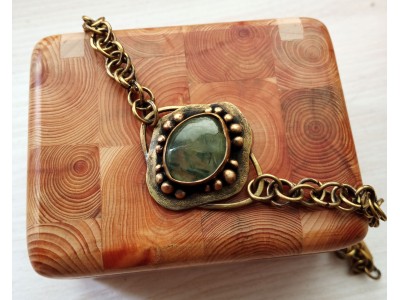 Brass bracelet with phrenite