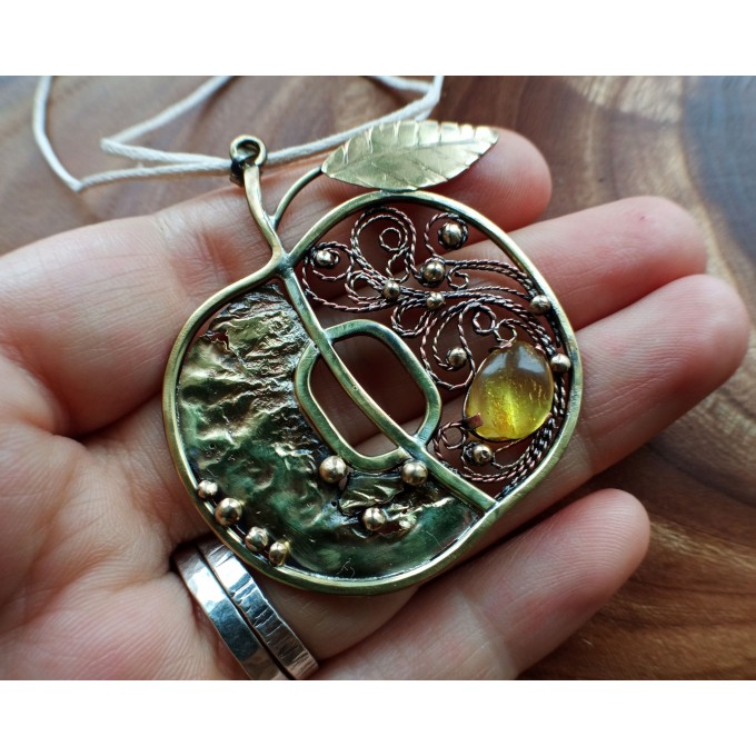 Filigree Apple necklace