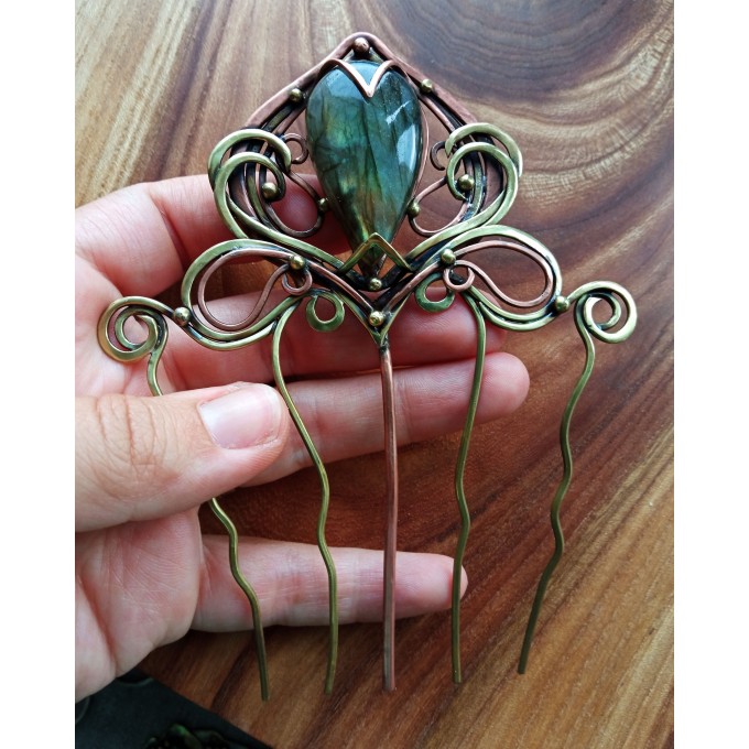 Copper-brass big hair comb with labradorite