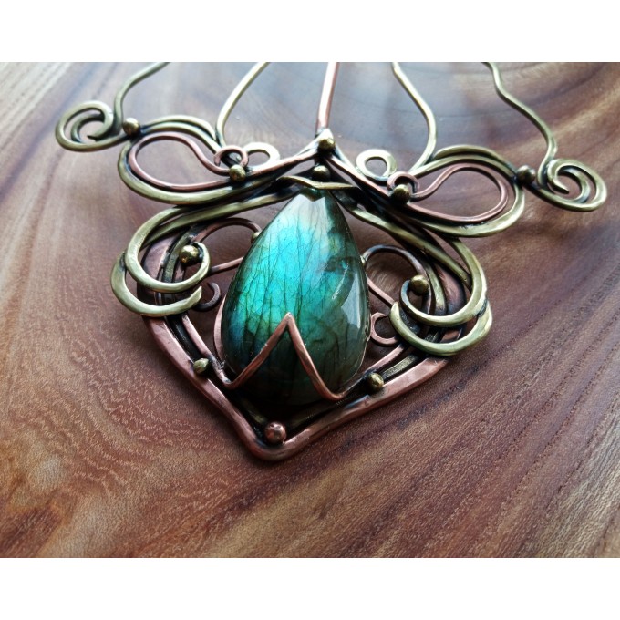 Copper-brass big hair comb with labradorite