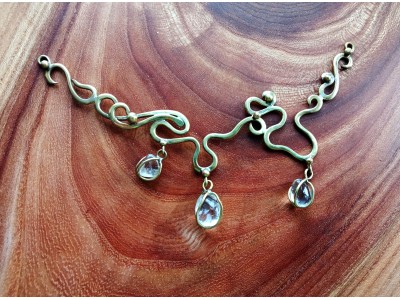 Liquid gold necklace