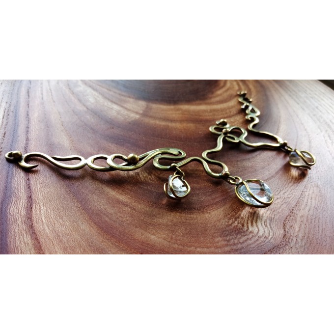 Liquid gold necklace