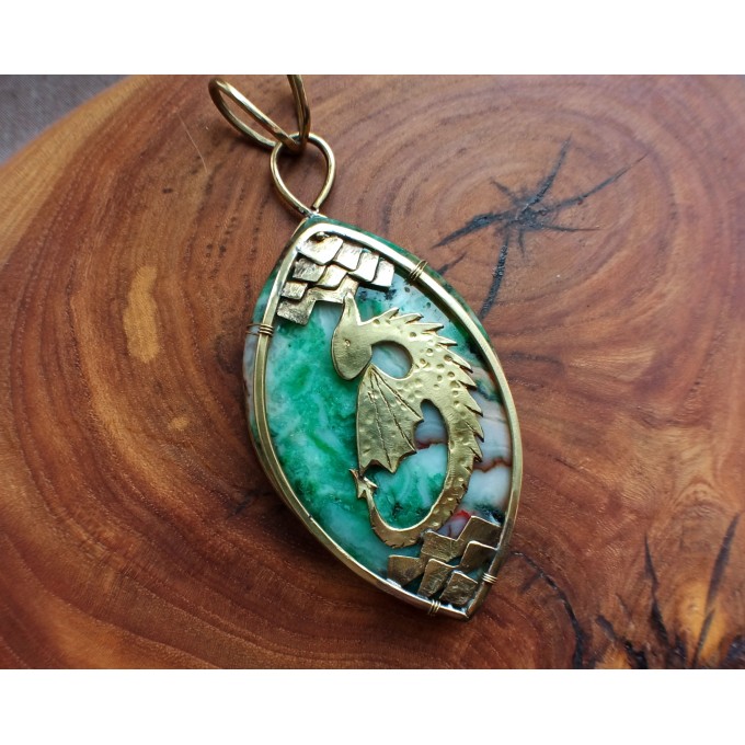 Dragon brass necklace with agate
