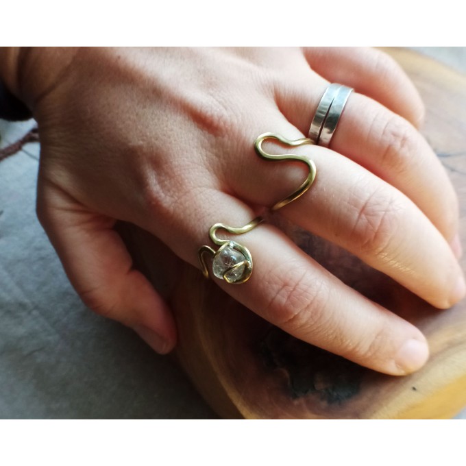 Liquid gold rings