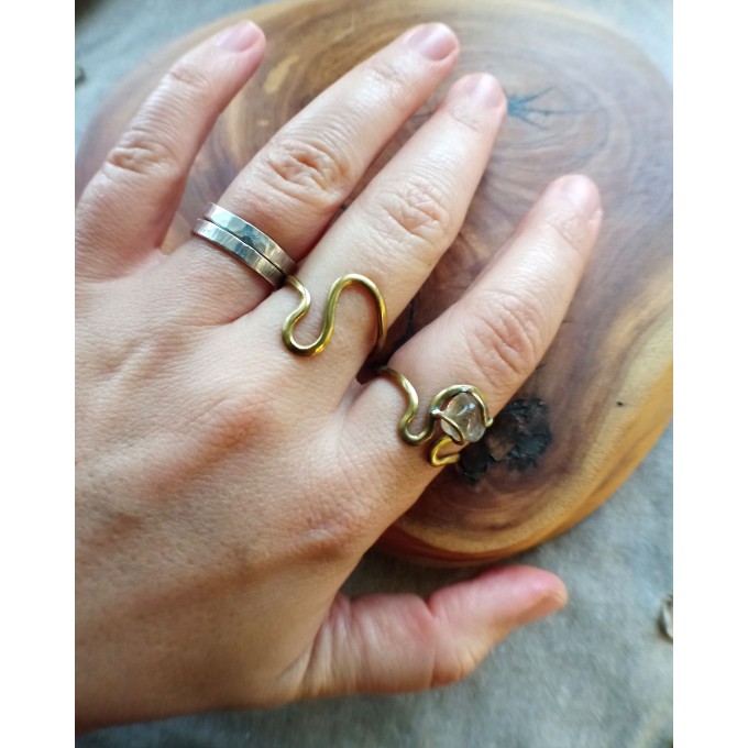 Liquid gold rings