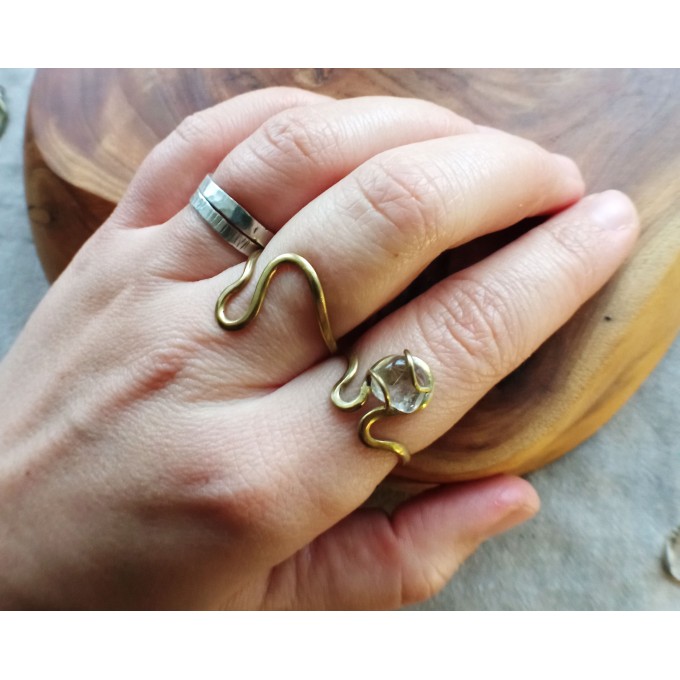 Liquid gold rings