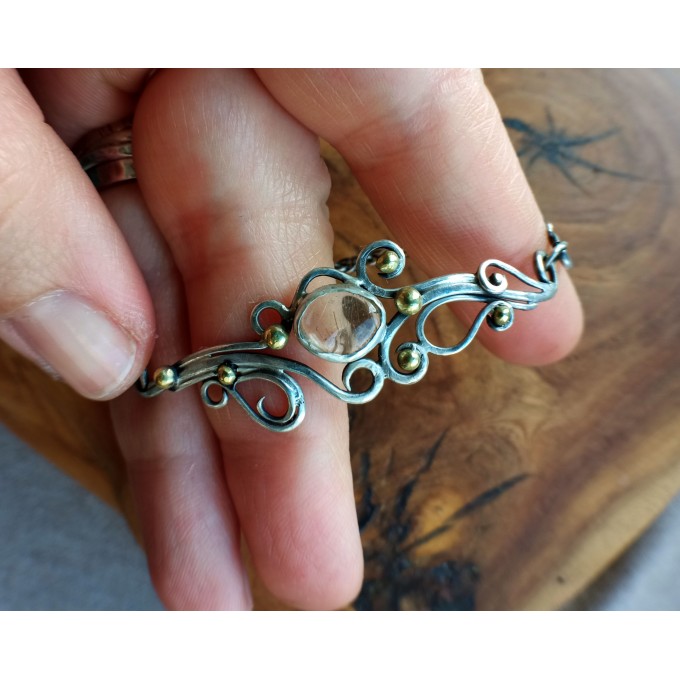 Silver bracelet with rutile quartz