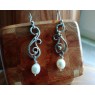 Silver earrings with pearls