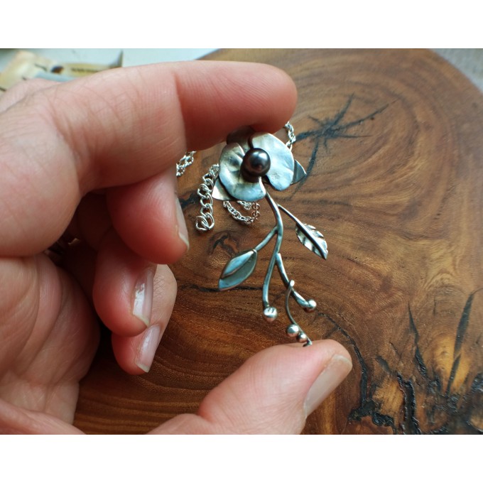 Silver orchid necklace with pearl
