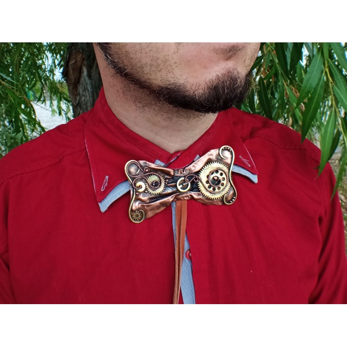 Steampunk styled bolo-tie