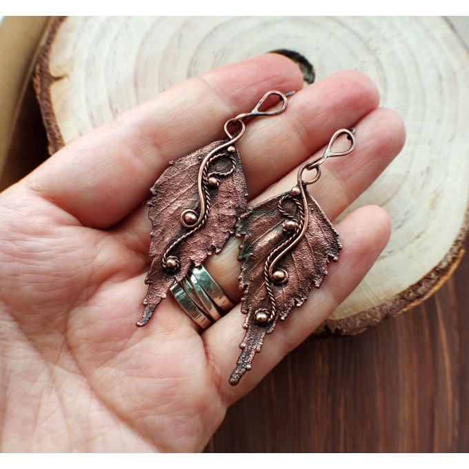 Copper leaf earrings