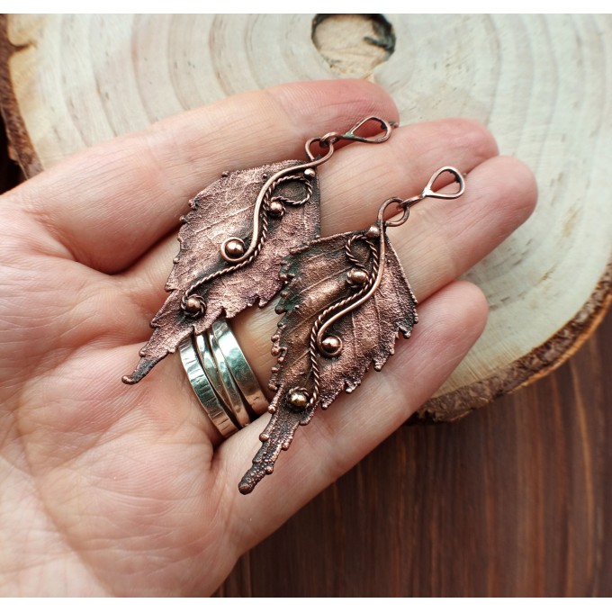 Copper leaf earrings