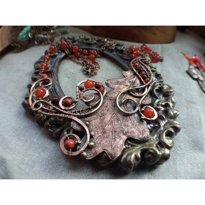 Copper oak necklace with gemstone beads