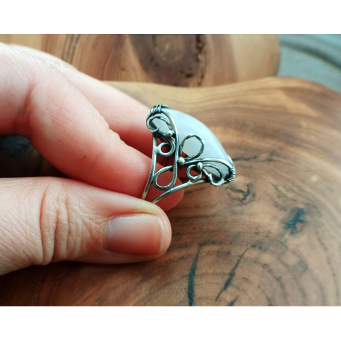 Silver ring with moonstone