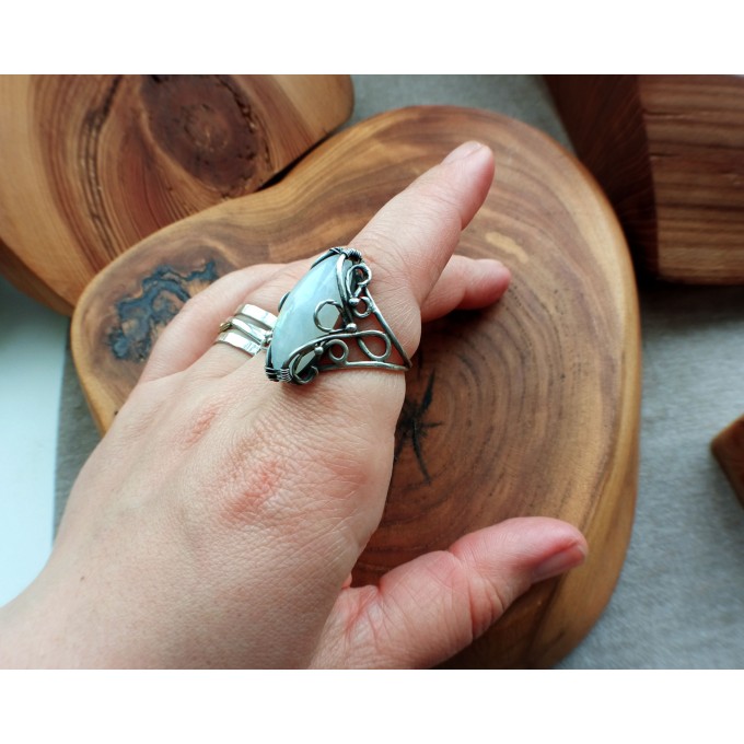 Silver ring with moonstone