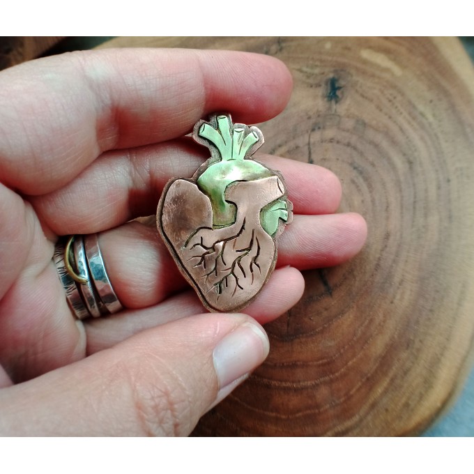 Copper-brass Heart brooch