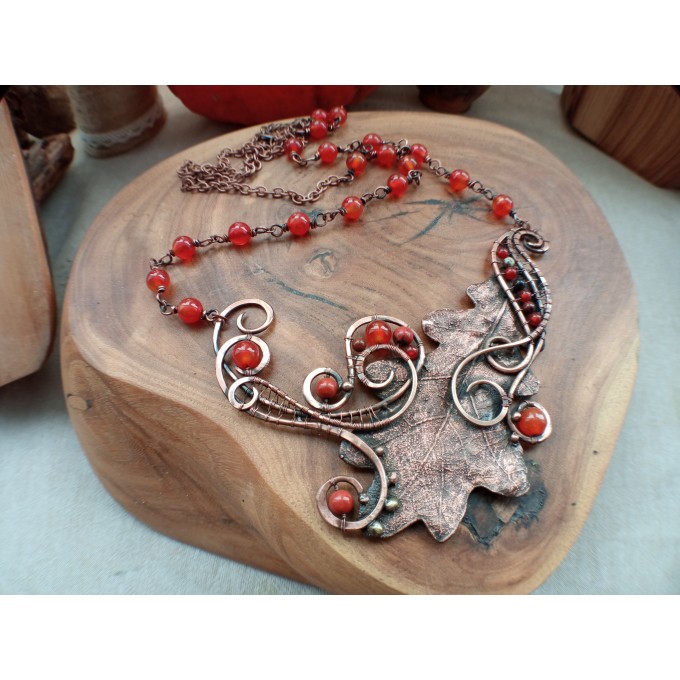 Copper oak necklace with gemstone beads