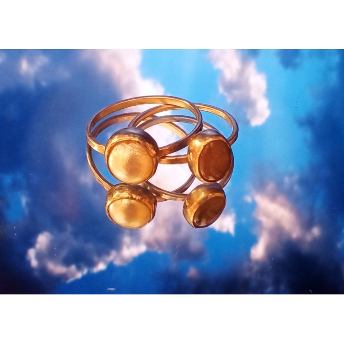 Silver pearl ring