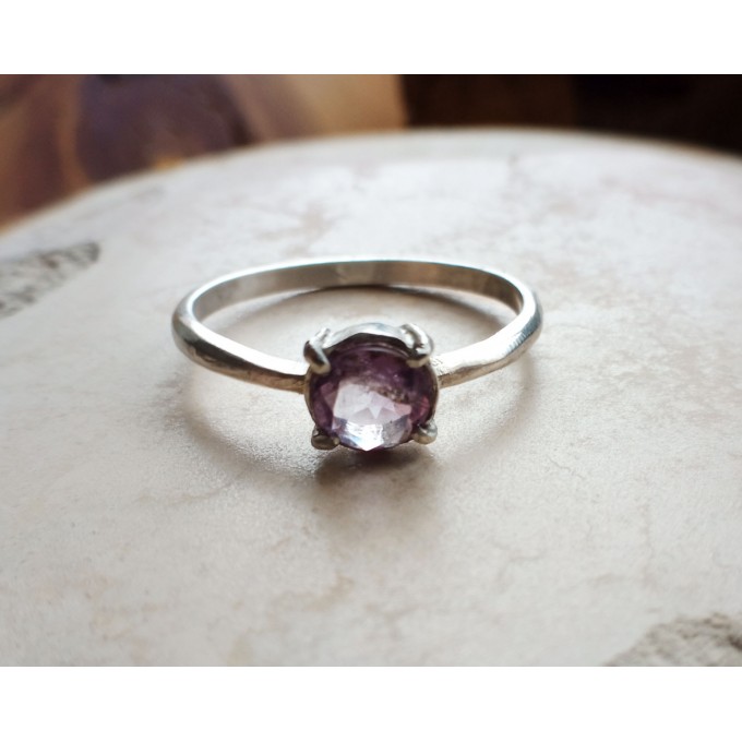 Silver ring with amethyst