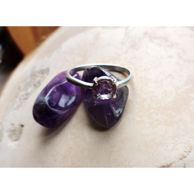 Silver ring with amethyst