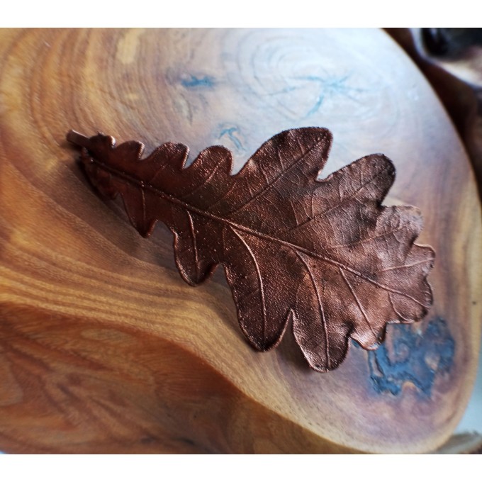 Copper oak hairclip