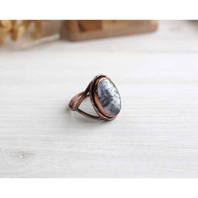 Copper ring with dendritic agate