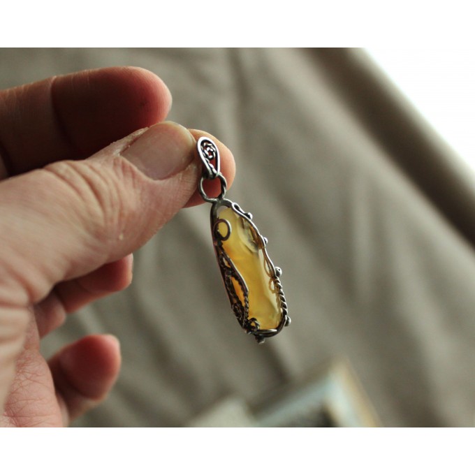 Silver filigree amber necklace