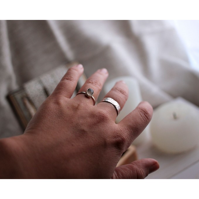 Silver ring with grey moonstone
