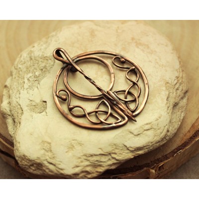 Copper celtic triquetra brooch