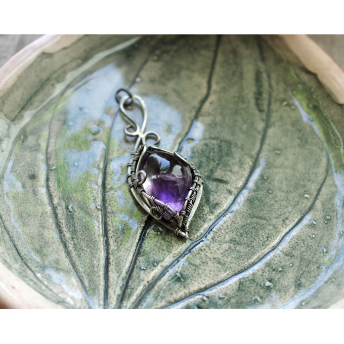 Silver wire wrap necklace with amethyst
