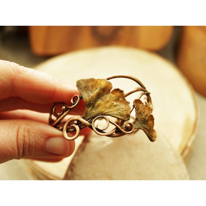 Copper ginkgo leaf bracelet