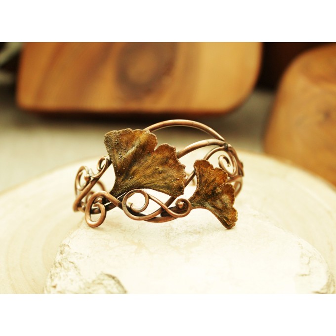 Copper ginkgo leaf bracelet