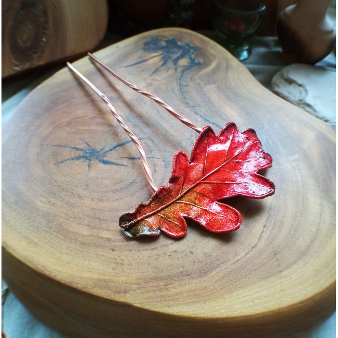 Copper hair pin with red oak leaf