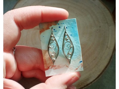 Silver filigree earrings 