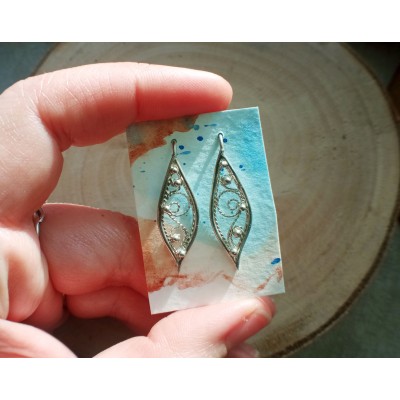 Silver filigree earrings 