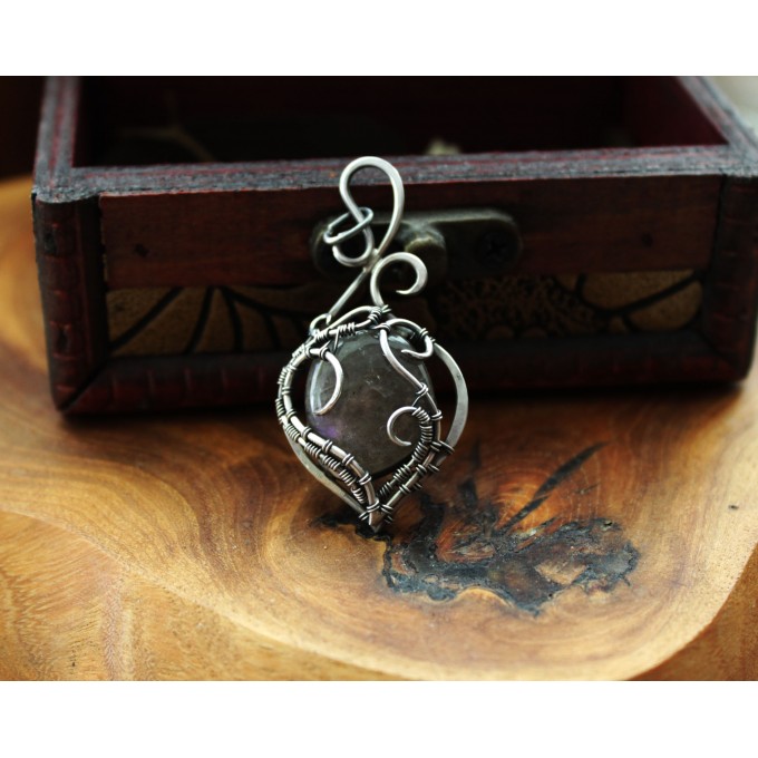 Silver wire wrap purple labradorite necklace