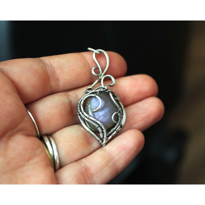 Silver wire wrap purple labradorite necklace