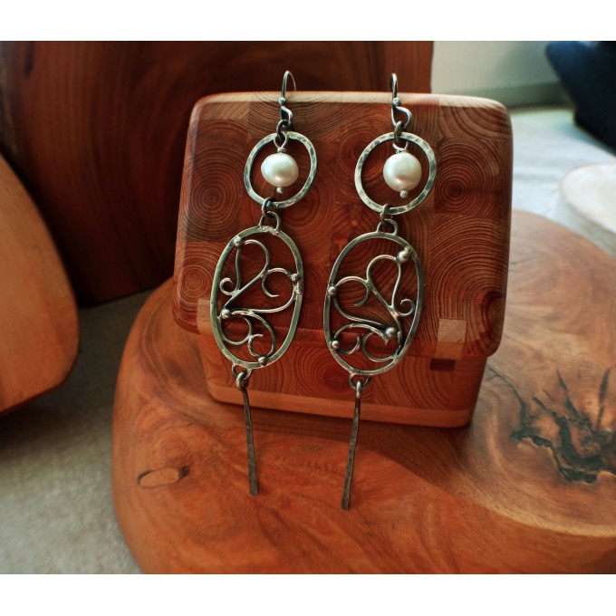 Long silver earrings with pearls