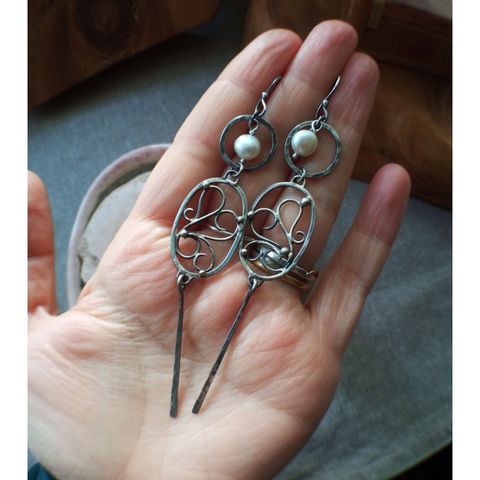 Long silver earrings with pearls