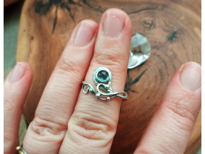 Silver ring with aquamarine