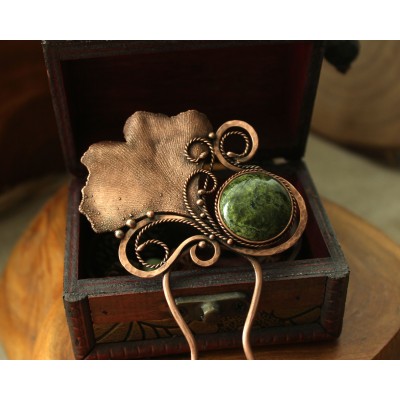 Copper filigree ginkgo haircomb with serpentine