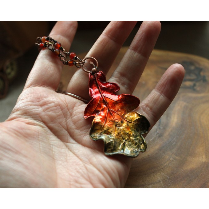Copper oak necklace with carnelian gemstone