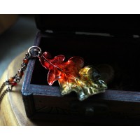 Copper oak necklace with carnelian gemstone