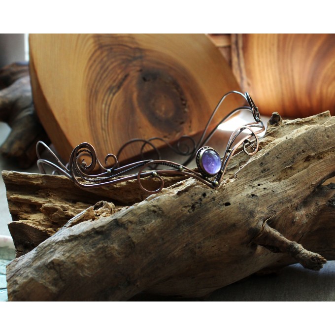 Elven tiara with amethyst
