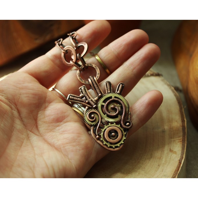 SteamPunk mechanic heart necklace 