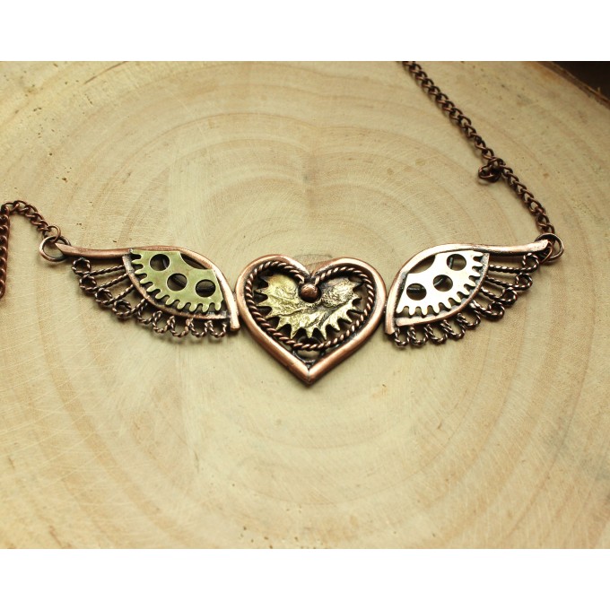 Steampunk necklace heart with wings