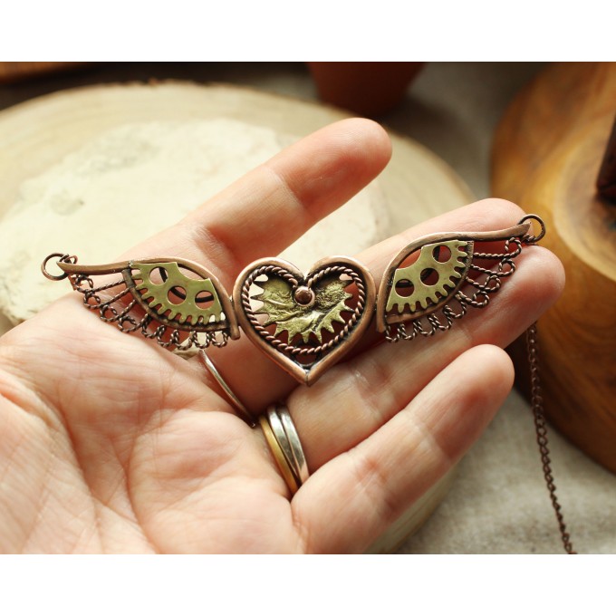 Steampunk necklace heart with wings